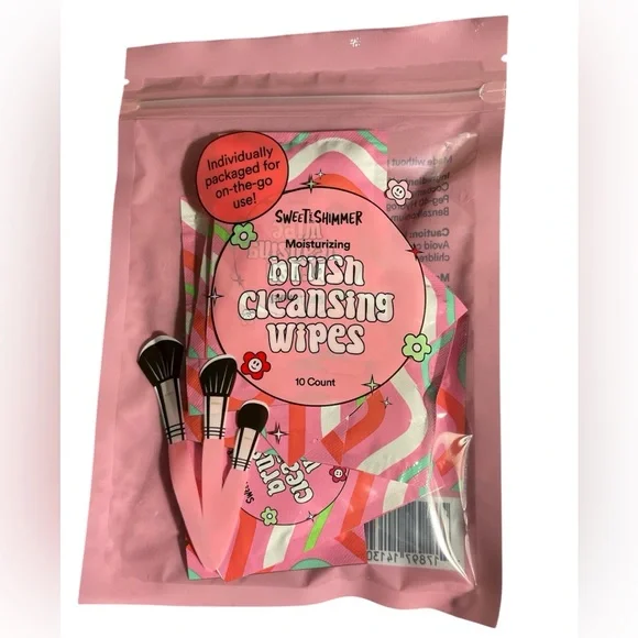 Sweet and Shimmer Brush Cleansing Wipes and Makeup Remover Wipes - Picture 2 of 5